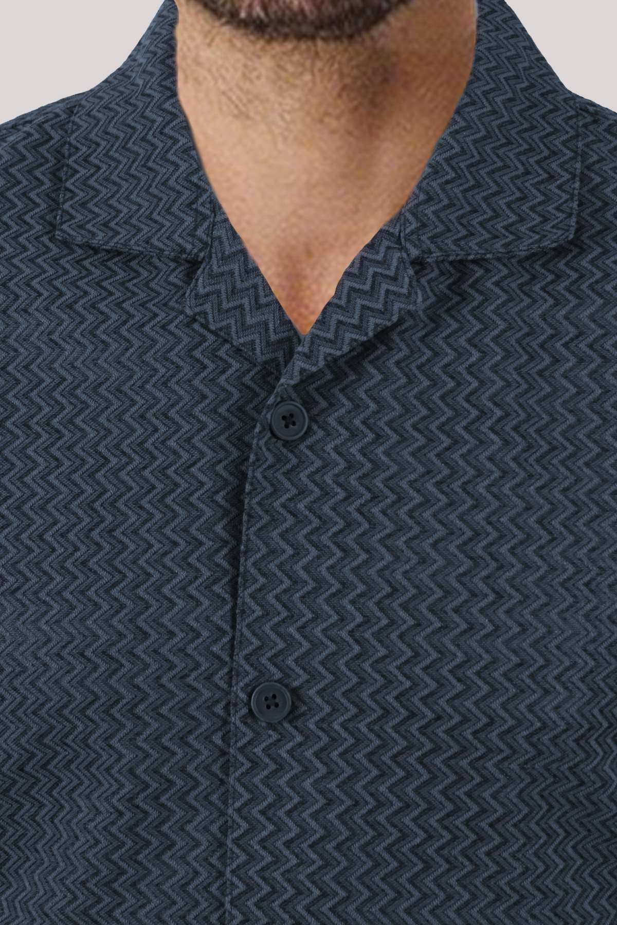 Erkek Mavi Desenli Kamp Yaka Gömlek – Şık ve Modern Yazlık