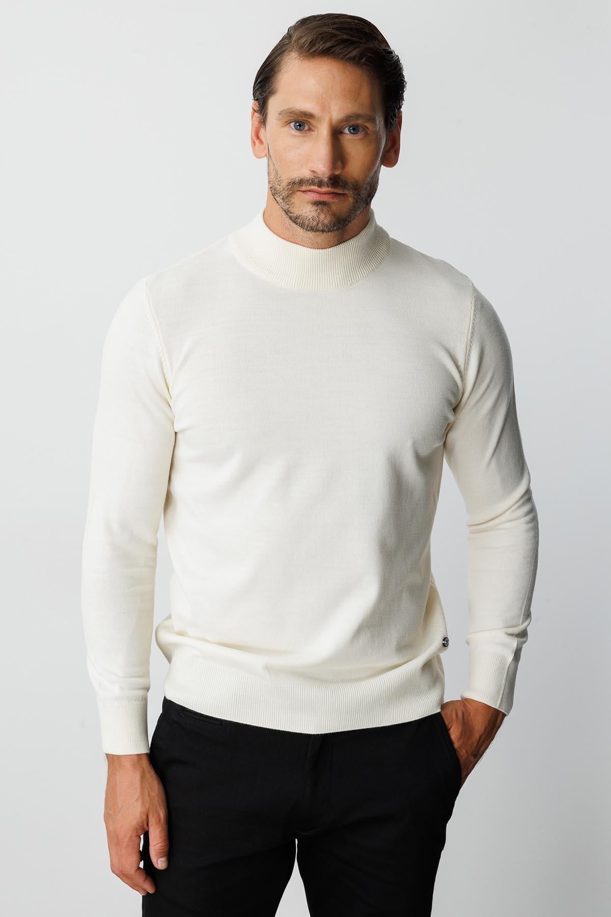 Kemik Modern Fit Dar Kalıp Yarım Balıkçı Düz Uzun Kollu Triko
