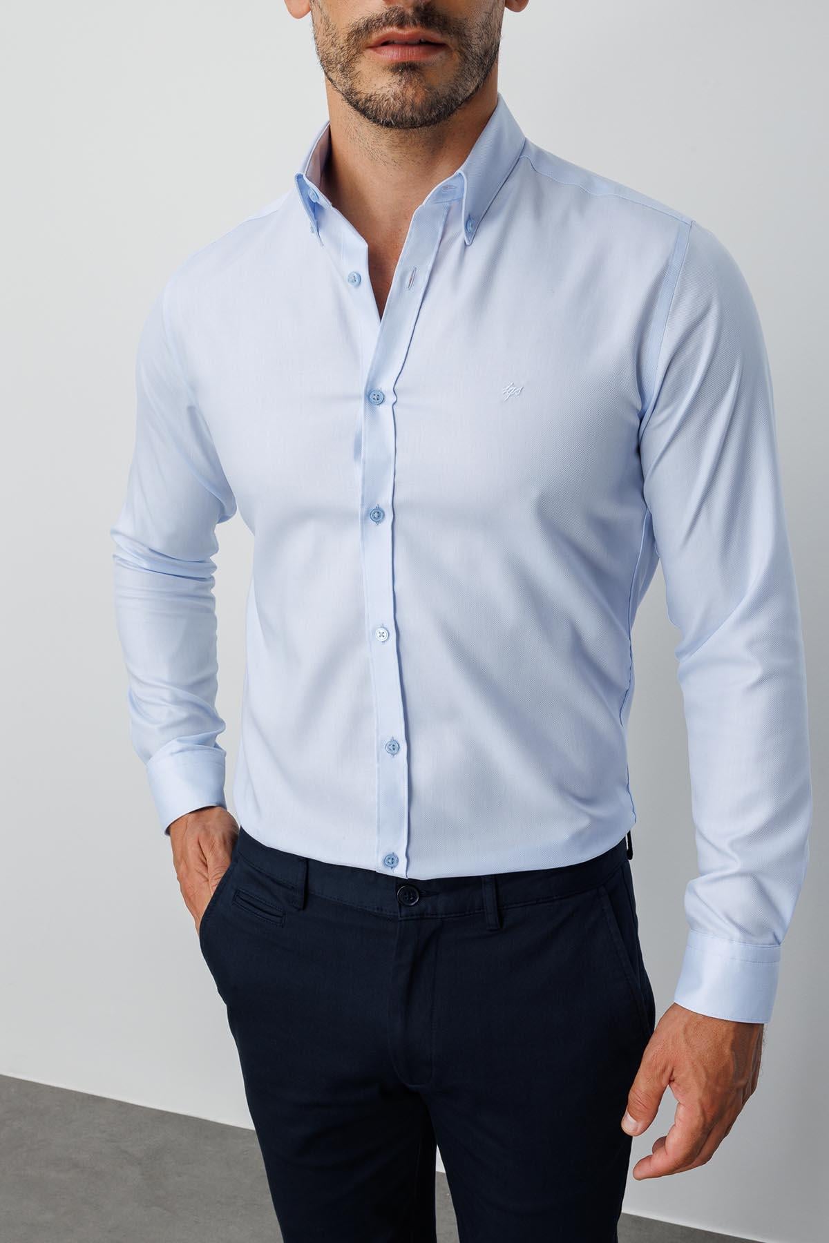 Mavi Slim Fit Dar Kalıp Klasik Yaka Düz Uzun Kollu Cepsiz %100 Pamuk Non Iron Ütü İstemeyen Gömlek 