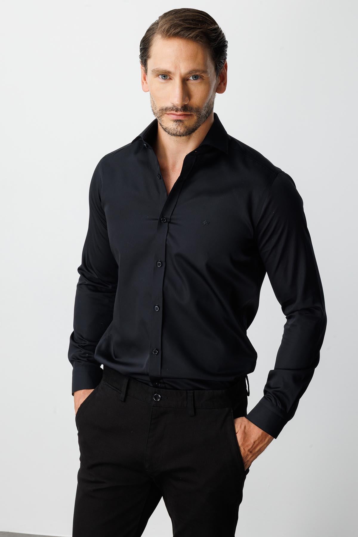 Siyah Slim Fit Dar Kalıp Klasik Yaka Düz Uzun Kollu Cepsiz %100 Pamuk Non Iron Ütü İstemeyen Gömlek 
