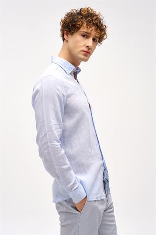 Açık Mavi Dynamic Fit Düğmeli Yaka Çizgili Uzun Kollu Cepsiz %100 Keten Gömlek