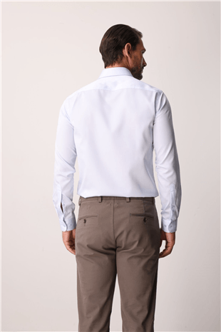 Açık Mavi Slim Fit Dar Kalıp Klasik Yaka Düz Uzun Kollu Cepsiz %100 Pamuk Non Iron Gömlek 