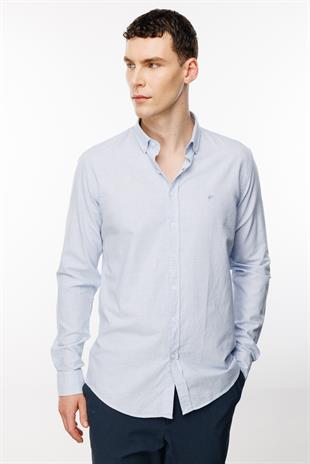 Açık Mavi Dynamic Fit  Düğmeli Yaka Düz Uzun Kollu Cepsiz %100 Pamuk Gömlek