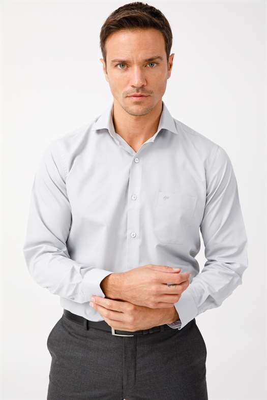 Açık Gri Regular Fit Rahat Kalıp Klasik Yaka Düz Uzun Kollu Cepli Kolay Ütülenir Gömlek