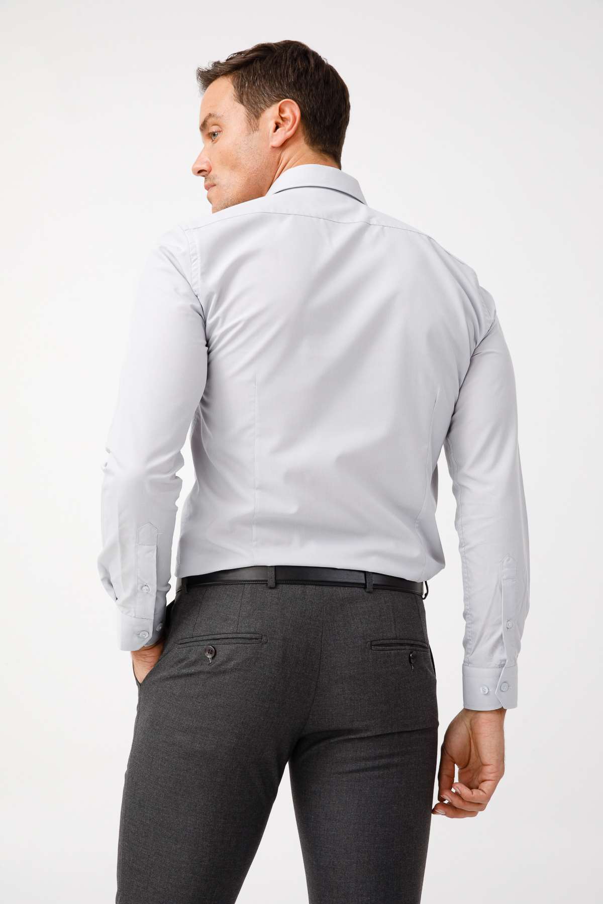 Açık Gri Slim Fit Dar Kalıp Klasik Yaka Düz Uzun Kollu Cepsiz Kolay Ütülenir Gömlek
