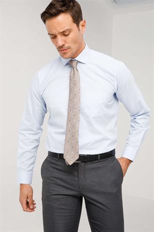 Açık Mavi Regular Fit Rahat Kalıp Klasik Yaka Düz Uzun Kollu Cepli Kolay Ütülenir Gömlek