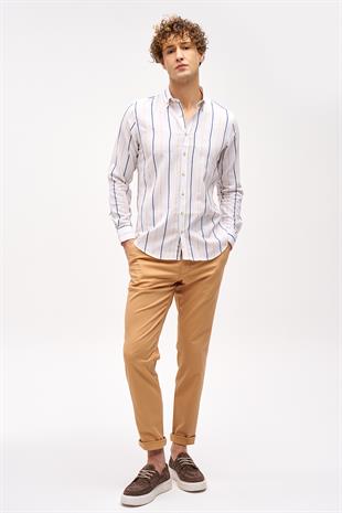 Erkek Beyaz Dynamic Fit Düğmeli Yaka Gömlek