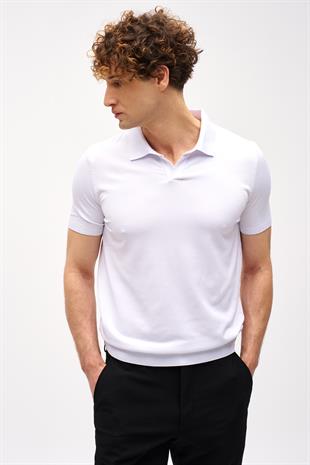 Beyaz Slim Fit Dar Kalıp Polo Yaka Düz Kısa Kollu Triko Tişört