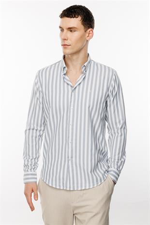 Erkek Gri Dynamic Fit Düğmeli Yaka Gömlek