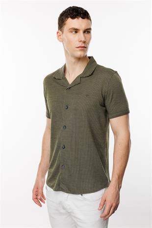 Haki Dynamic Fit  Apaç Yaka Düz Kısa Kollu Cepsiz Pamuklu Gömlek