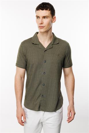 Haki Dynamic Fit  Apaç Yaka Düz Kısa Kollu Cepsiz Pamuklu Gömlek