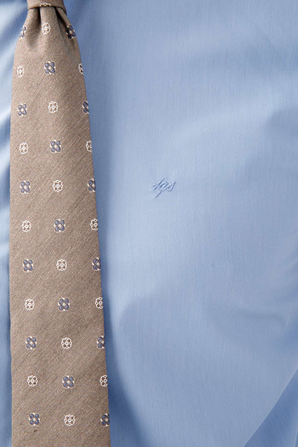 Koyu Mavi Slim Fit Dar Kalıp Klasik Yaka Düz Uzun Kollu Cepsiz Kolay Ütülenir Gömlek