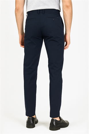 Erkek Lacivert Pamuklu Dynamic Fit Pantolon