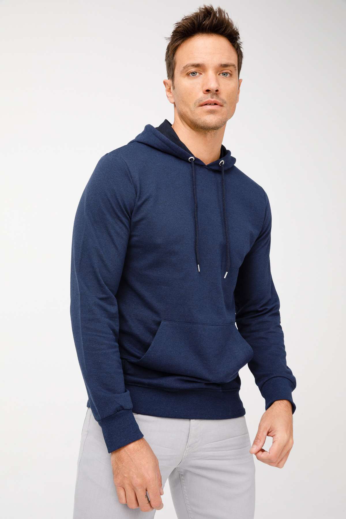 Erkek Lacivert Modernfit / Ekstra Dar Kalıp Kapşonlu Fermuarsız Sweatshirt