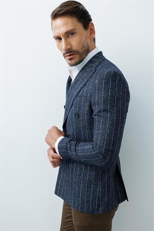 ERKEK LACİVERT SLIM FIT / DAR KALIP GENİŞ KIRLANGIÇ CEKET