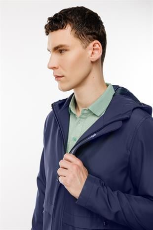 Lacivert Standart Kalıp Kapüşonlu Yaka  %100 Polyester Mont