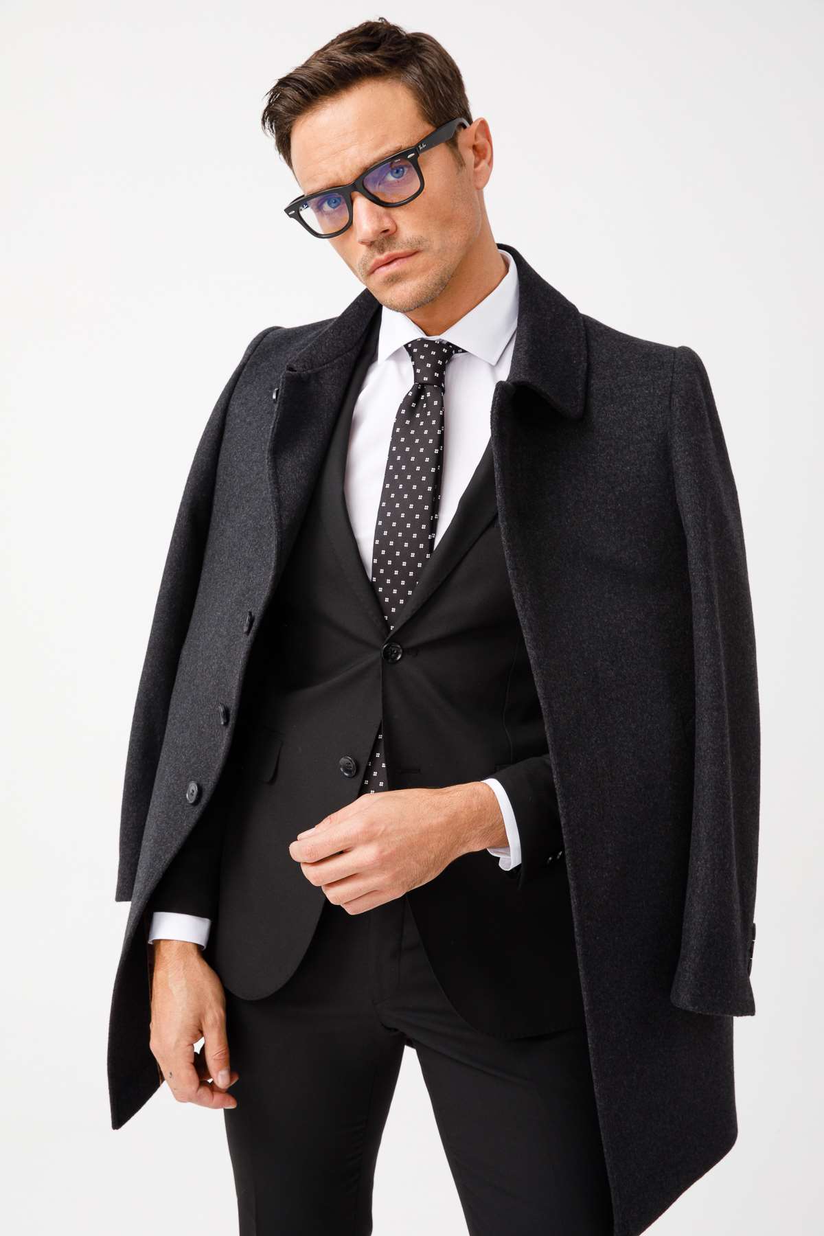 Erkek Siyah Slim Fit / Dar Kalıp  Takım Elbise