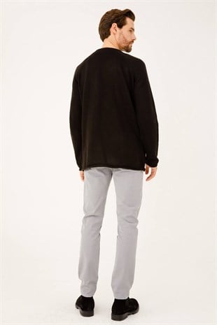 Siyah Regular Fit Rahat Kalıp Bisiklet Yaka Düz Uzun Kollu  Triko