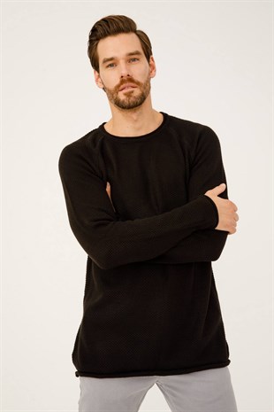 Siyah Regular Fit Rahat Kalıp Bisiklet Yaka Düz Uzun Kollu  Triko