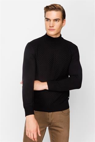 Siyah Standart Fit Dar Kalıp Yarım Balıkçı Düz Uzun Kollu  Triko