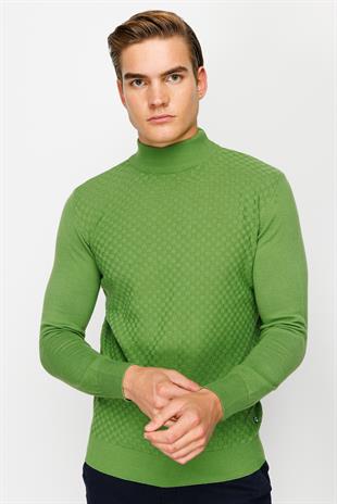 Yeşil Standart Fit Dar Kalıp Yarım Balıkçı Düz Uzun Kollu  Triko