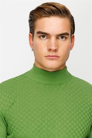 Yeşil Standart Fit Dar Kalıp Yarım Balıkçı Düz Uzun Kollu  Triko