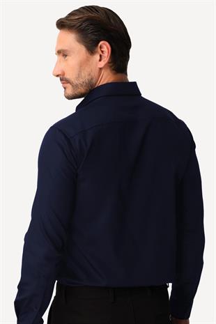 Lacivert Regular Fit Geniş Kalıp Klasik Yaka Düz Uzun Kollu Cepsiz %100 Pamuk Non Iron Ütü İstemeyen Gömlek 