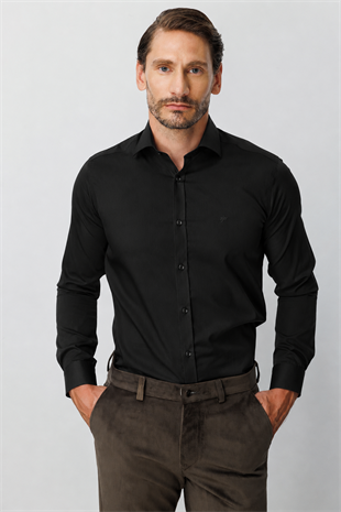 Siyah Regular Fit Geniş Kalıp Klasik Yaka Düz Uzun Kollu Cepsiz %100 Pamuk Non Iron Gömlek 