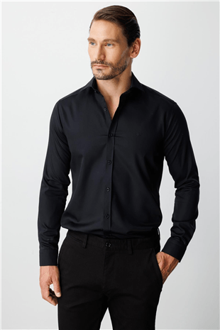 Siyah Slim Fit Dar Kalıp Klasik Yaka Düz Uzun Kollu Cepsiz %100 Pamuk Non Iron Gömlek 