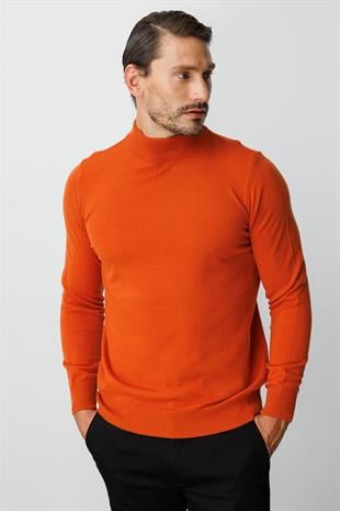 Turuncu Standart Fit Dar Kalıp Yarım Balıkçı Düz Uzun Kollu  Triko