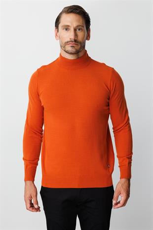Turuncu Standart Fit Dar Kalıp Yarım Balıkçı Düz Uzun Kollu  Triko
