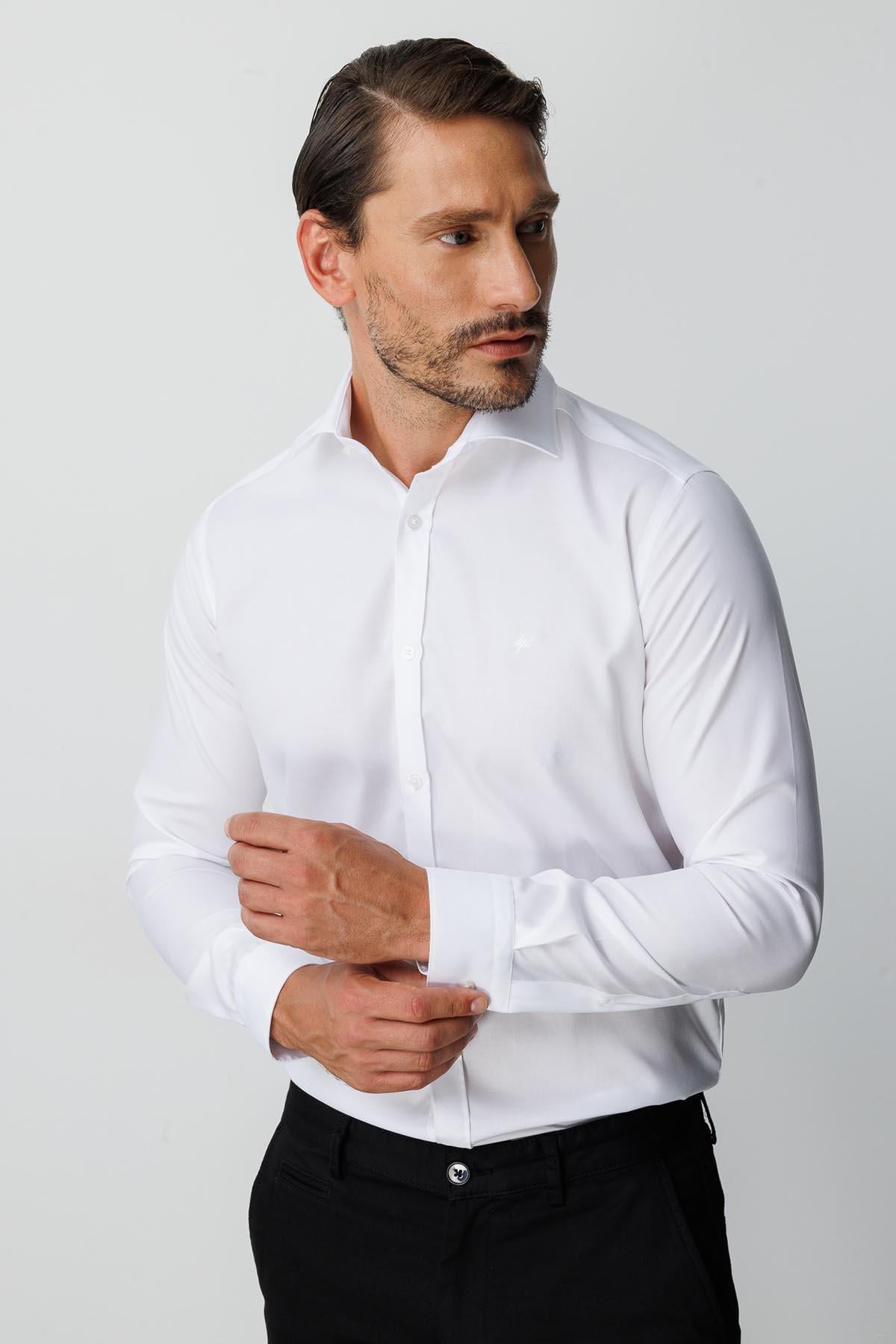 Beyaz Slim Fit Dar Kalıp Klasik Yaka Düz Uzun Kollu Cepsiz %100 Pamuk Gömlek