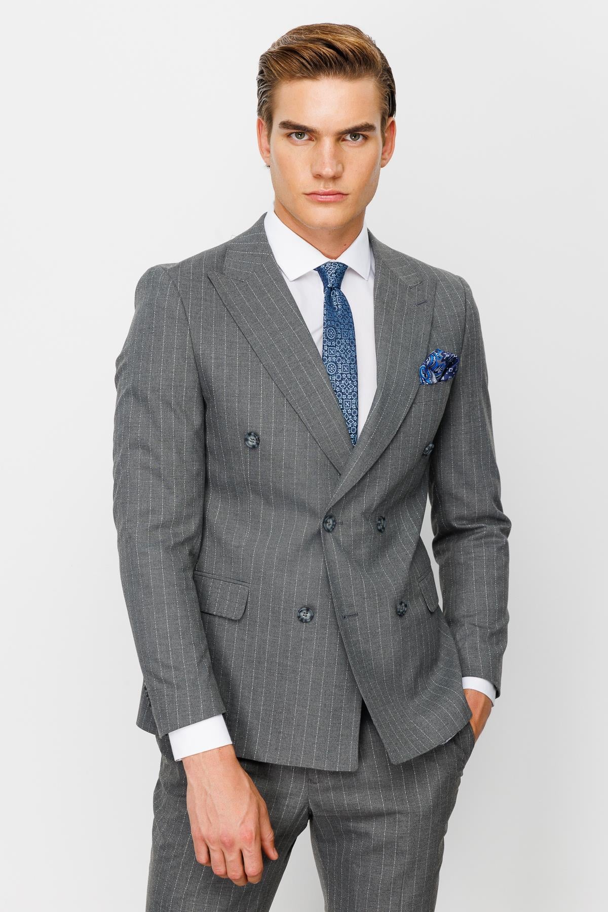 ERKEK GRİ SLIM FIT / DAR KALIP GENİŞ KIRLANGIÇ TAKIM ELBİSE