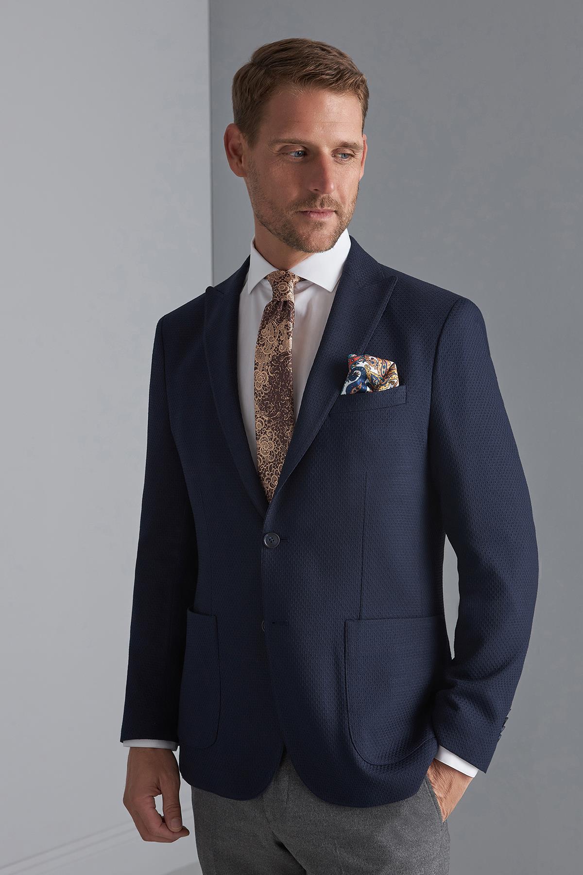 ERKEK LACİVERT SLIM FIT / DAR KALIP SİVRİ YAKA CEKET