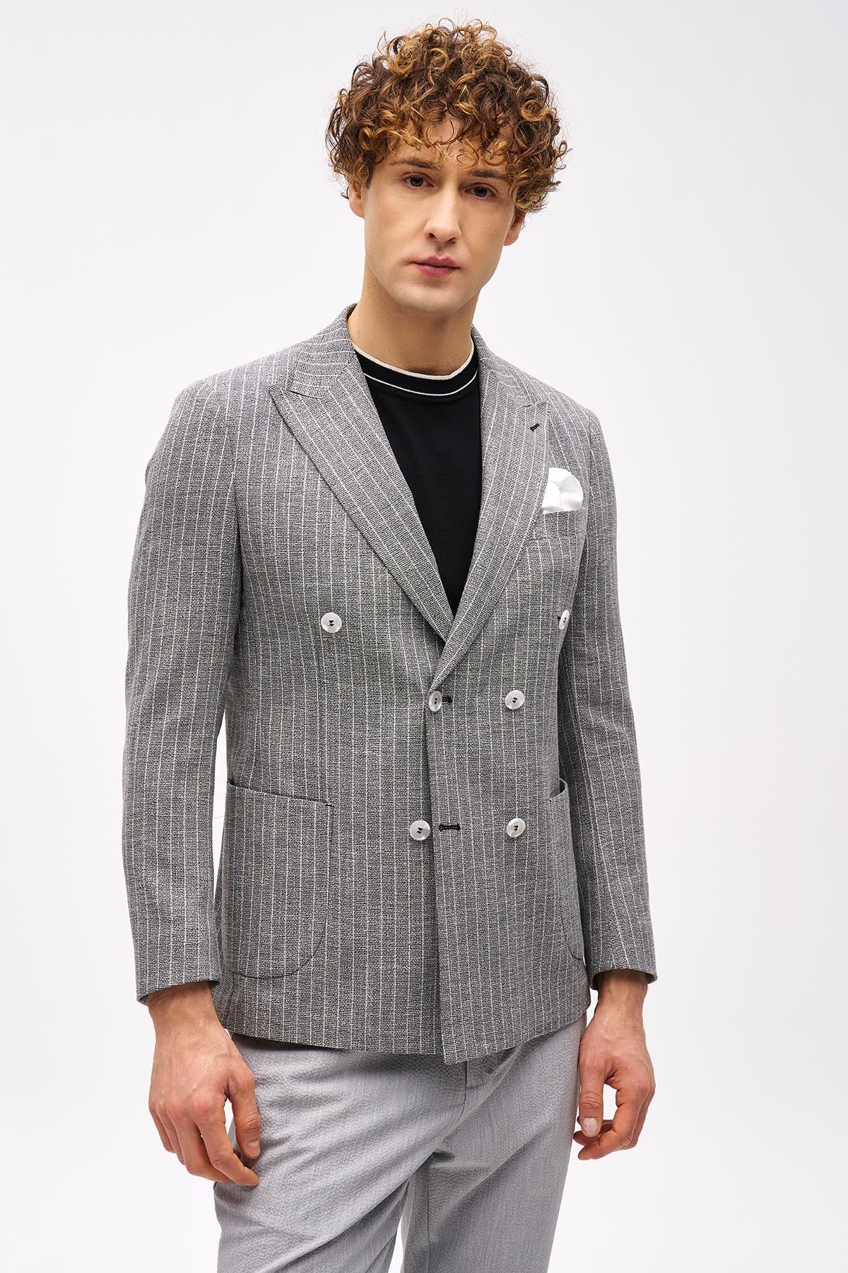 ERKEK SİYAH SLIM FIT / DAR KALIP GENİŞ KIRLANGIÇ CEKET