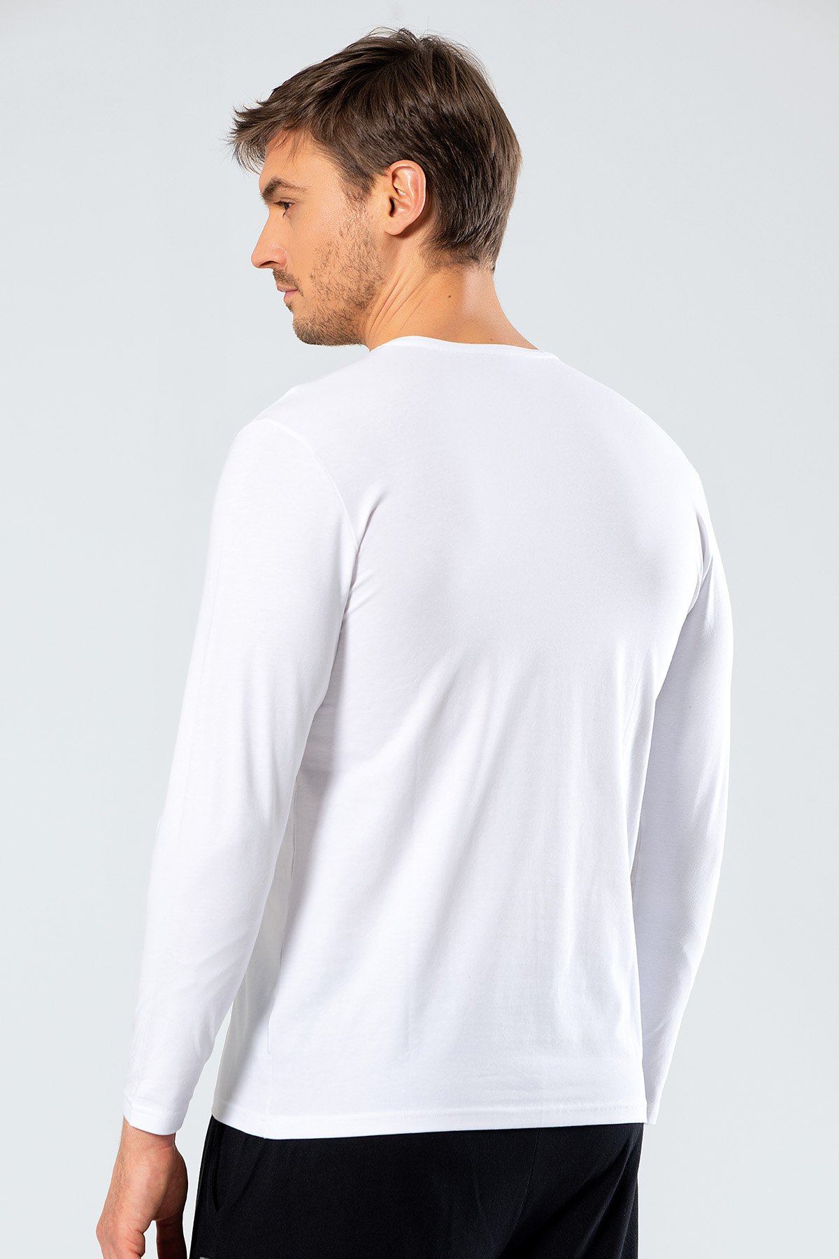 Cacharel 1334 Beyaz Erkek Erkek Beyaz V Yaka Uzun Kollu Sweatshirt