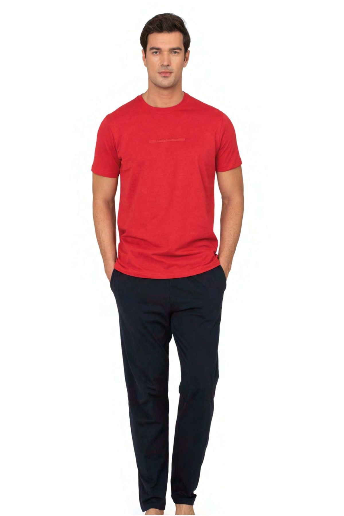 	Pierre Cardin 6135B Erkek Kırmızı Kısa Kollu Yuvarlak Yaka Pijama Takımı