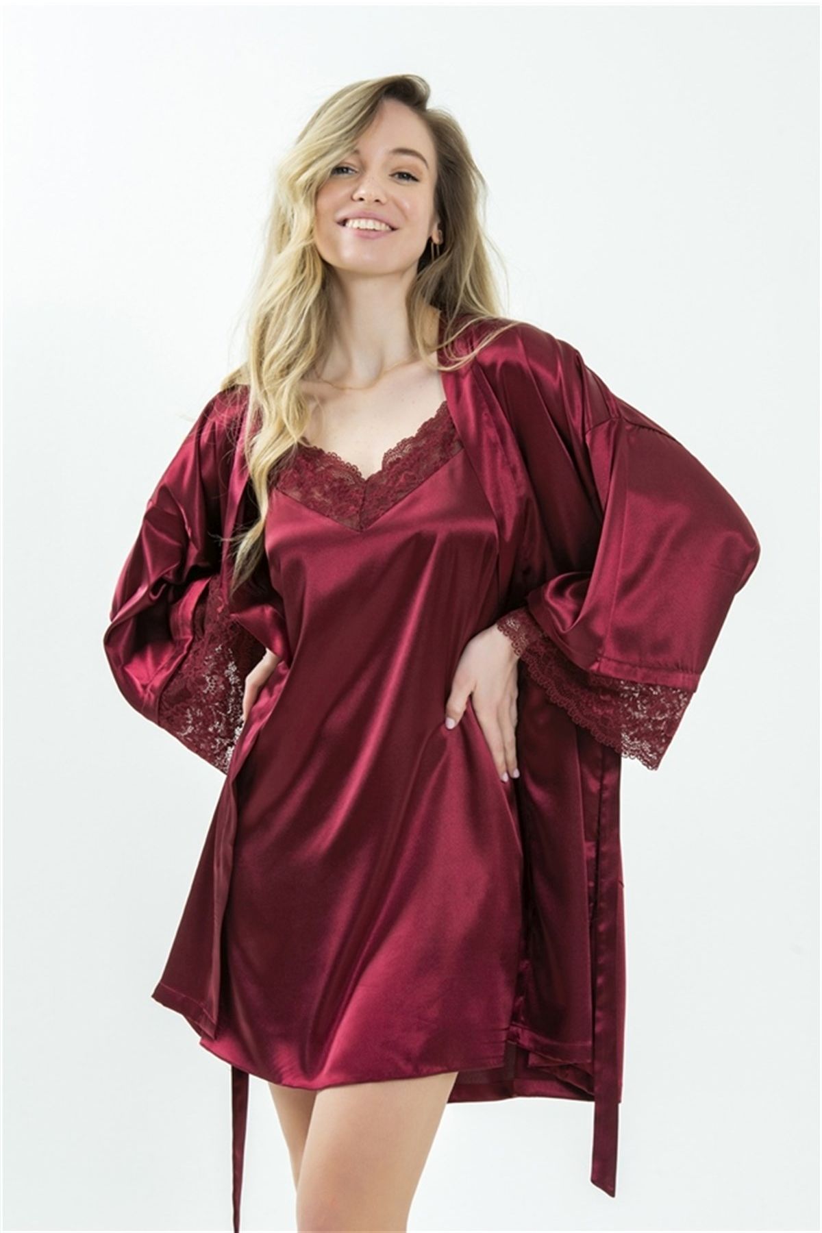 Magic Form 37430 Kadın Bordo Krep Saten Dantelli Tek Sabahlık