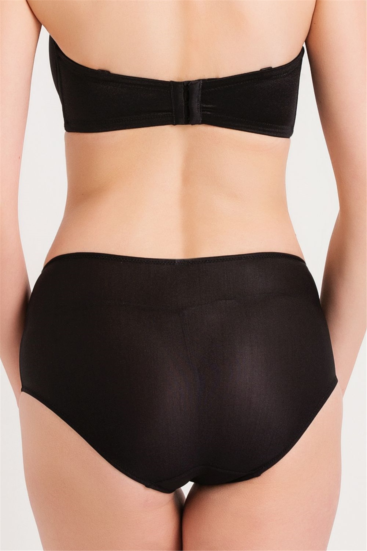 Magic Form 783 Kadın Siyah Geniş Kenarlı Yüksek Bel Tüllü Külot