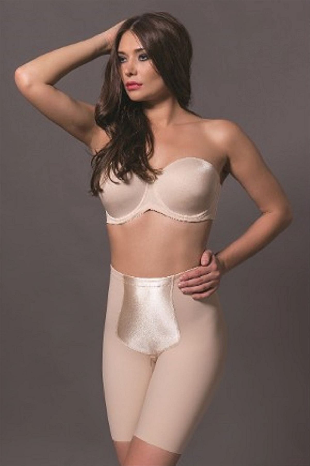 Magic Form Kadın Ten Dikişsiz Normal Bel Paçalı Korse 1653