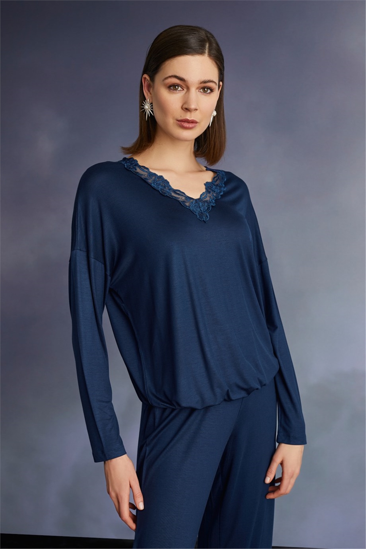 Monamise 22130 Lacivert Dantelli ve Bağcık Detaylı Örme Kumaş Pijama Takımı