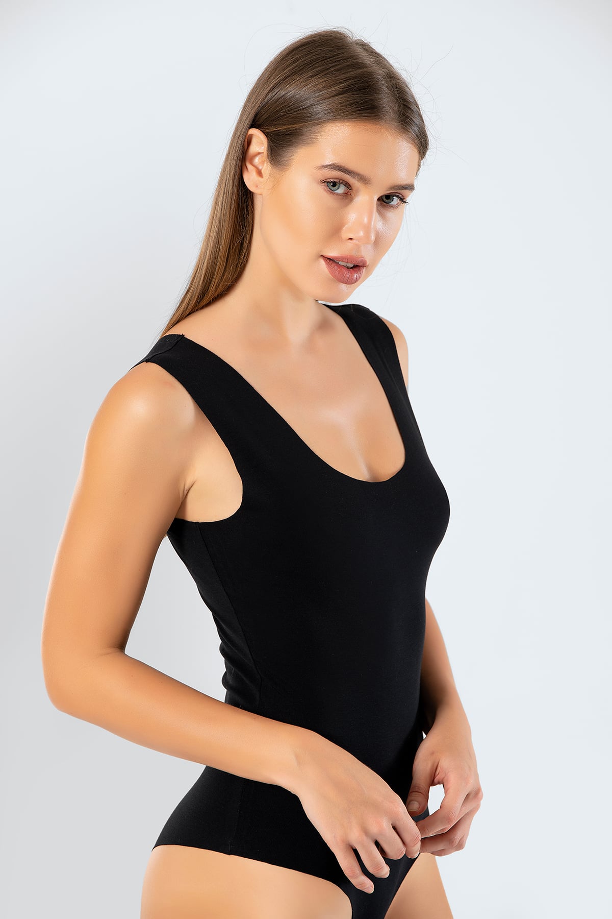 Türen 905 Siyah Kadın Lazer Kesim Pamuklu Çıtçıtlı Body