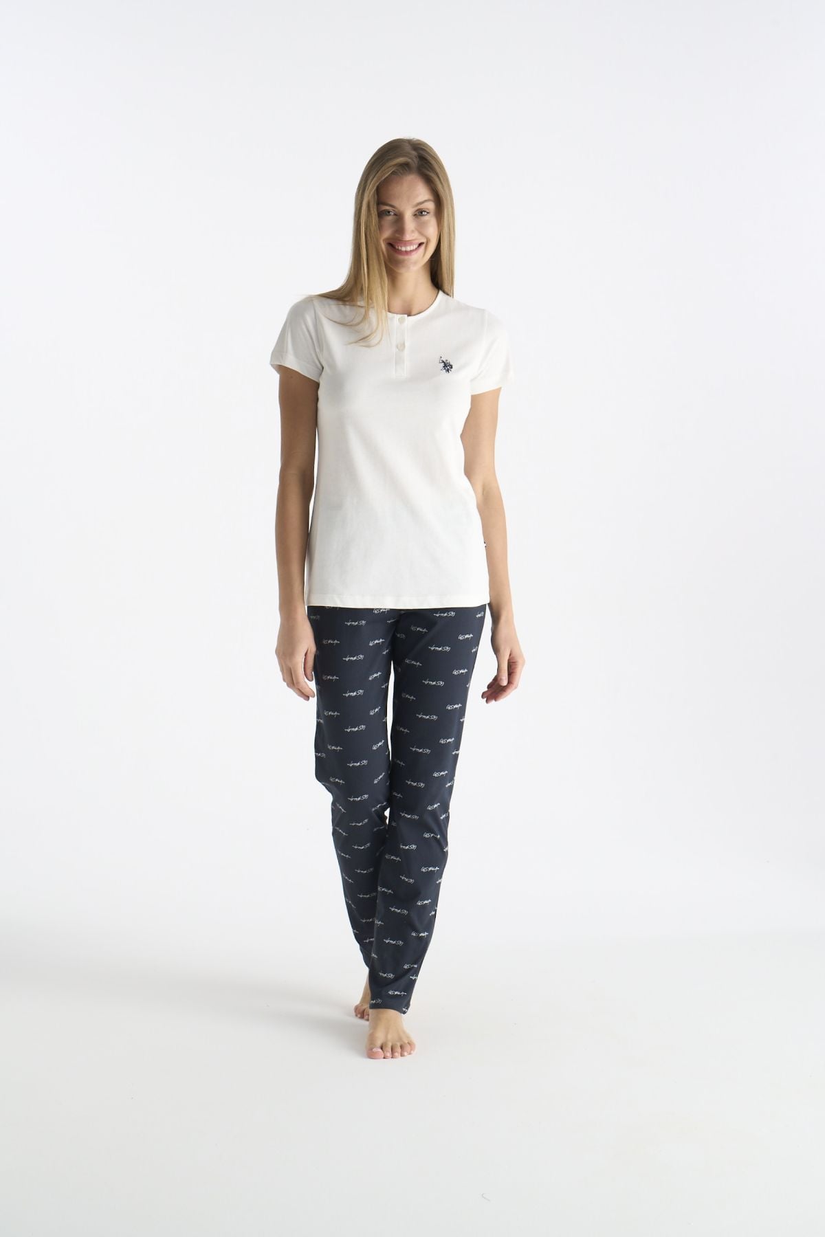 U.S. Polo Assn. 20214 Kadın Ekru Kısa Kollu Yarım Patlı Pijama Takımı