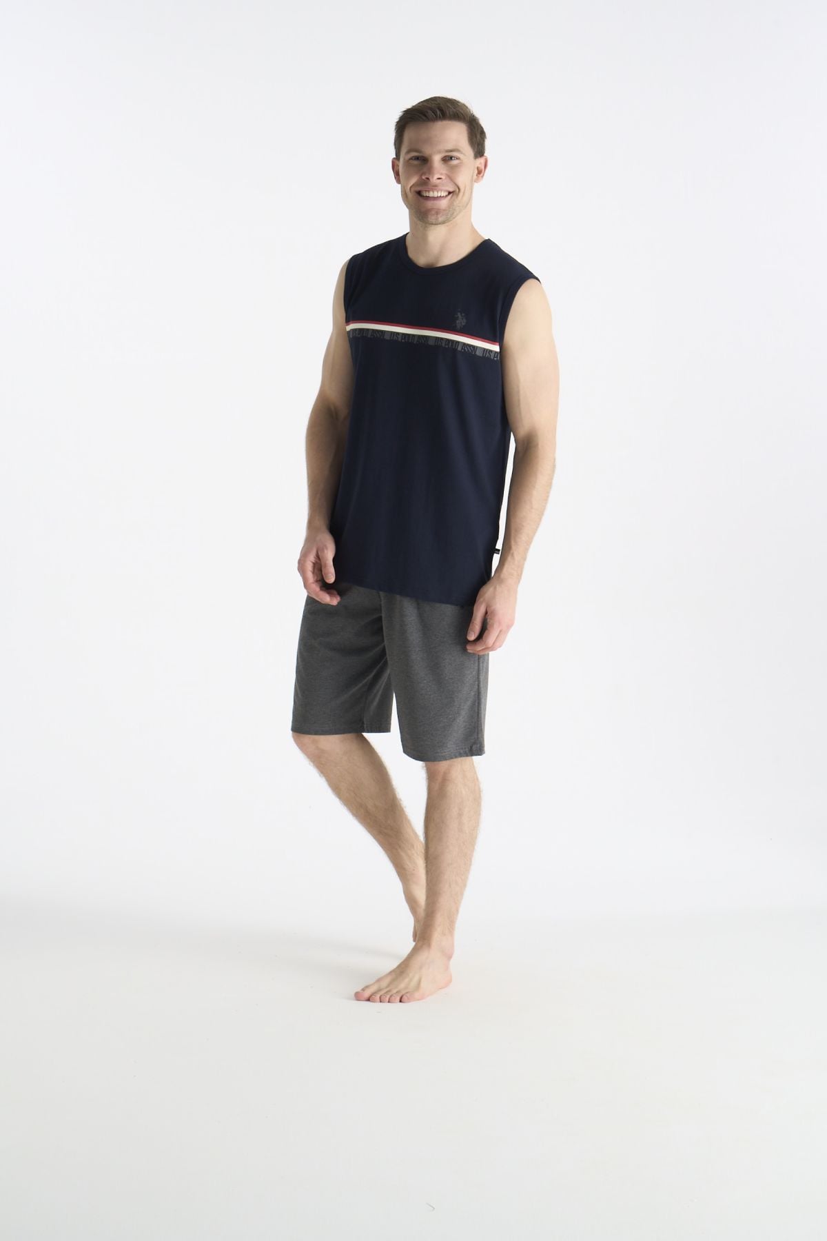 U.S. Polo Assn. 19020 Erkek Lacıvert Sıfır Kollu Yuvarlak Yaka Şort Takımı