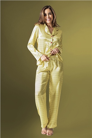 Kadın Sarı Desenli Önden Düğmeli Saten Pijama Takımı 2200
