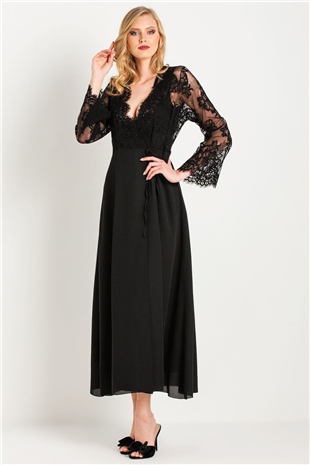 Magic Form 31770 Kadın Siyah Püsküllü Dantelli Krep Uzun Sabahlık