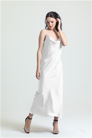 Magic Form 9790 Kadın Ekru Degaje Yaka Krep Saten Uzun Gecelik