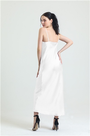 Magic Form 9790 Kadın Ekru Degaje Yaka Krep Saten Uzun Gecelik