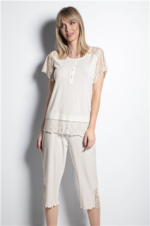 Monamise 19154 Kadın Ekru Yaka Düğmeli Dantel Detaylı Kapri Takım