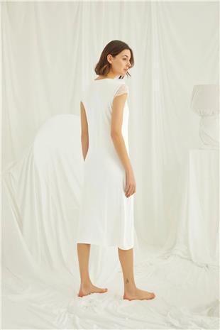 Monamise Kadın Ekru Dantelli Yakası Düğmeli Gecelik 18407